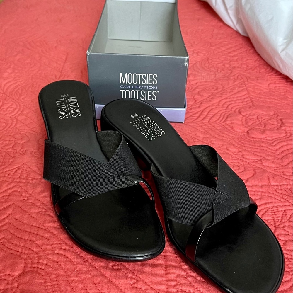 Mootsie Tootsie black dress sandal